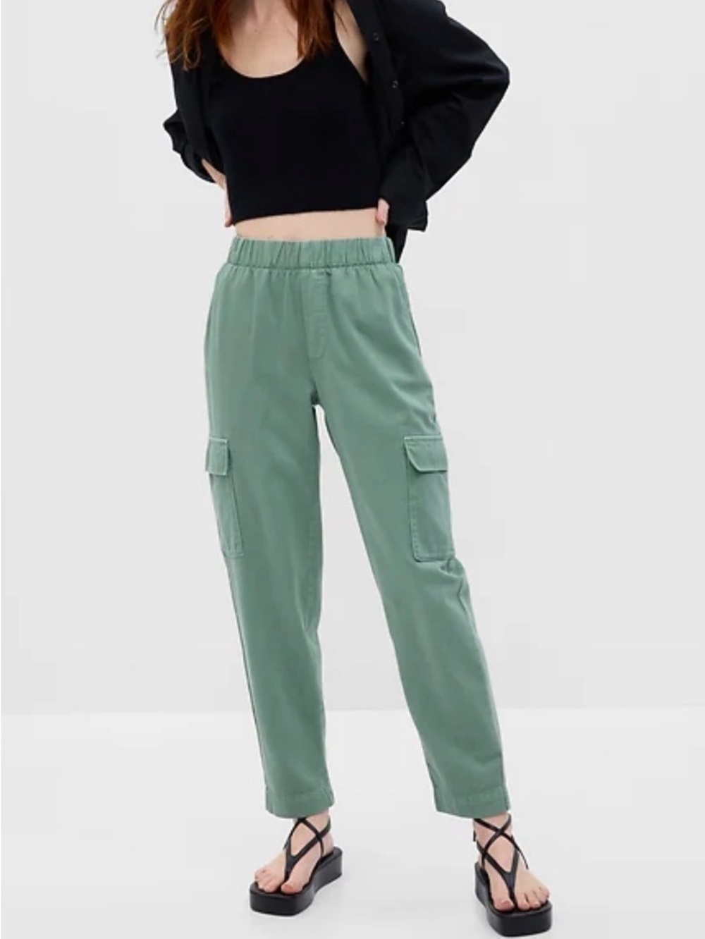Gap Women's Sage Green Cargo Pants